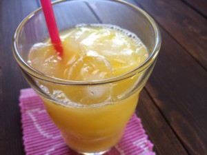 ガムラン　オレンジジュース